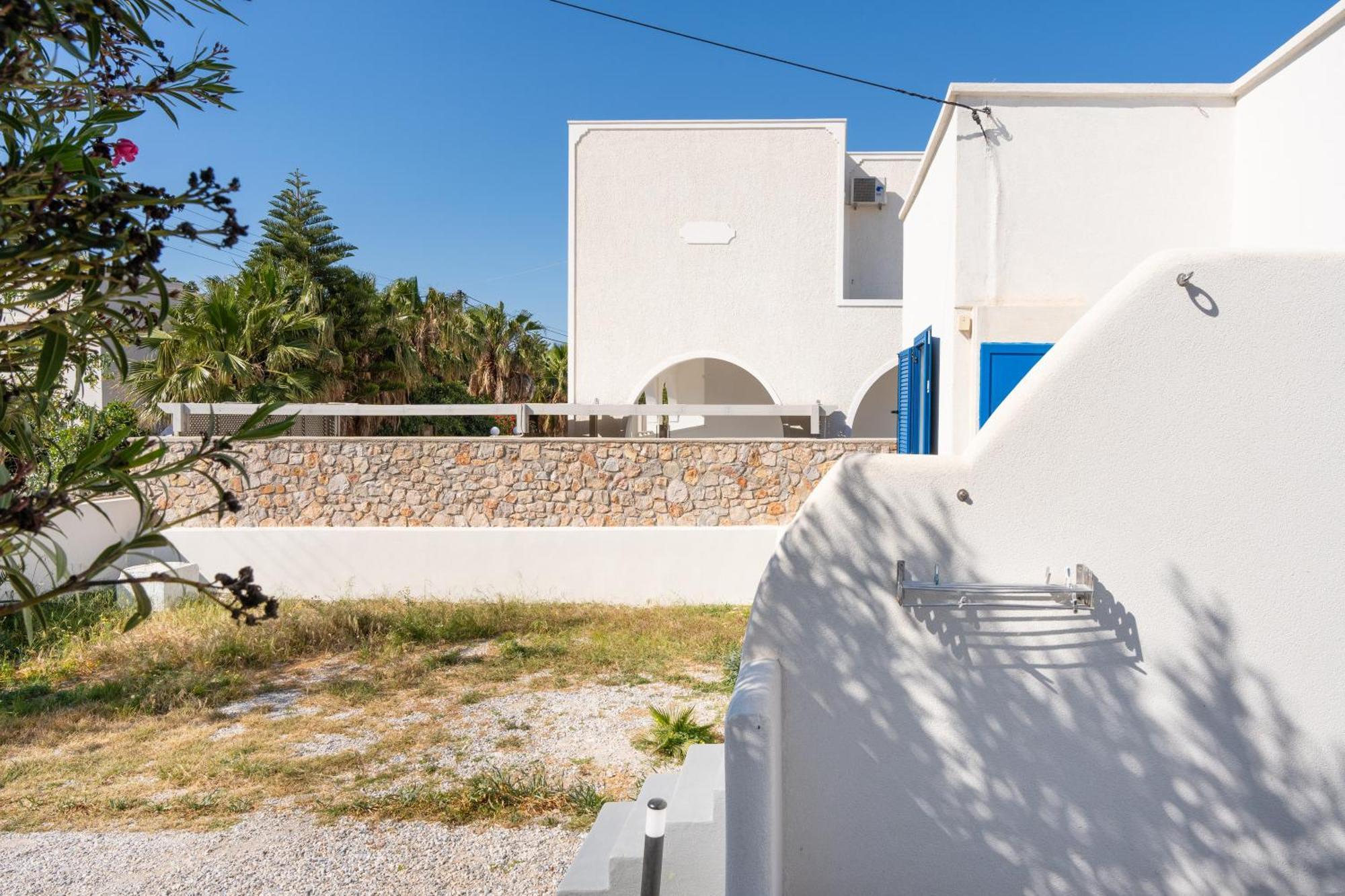 Aegean Blue Santorini Perissa Leilighet Eksteriør bilde